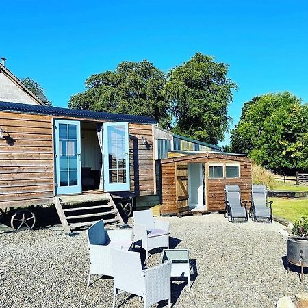 The Shepards Hut Appartement Llwyn-Dafydd Buitenkant foto