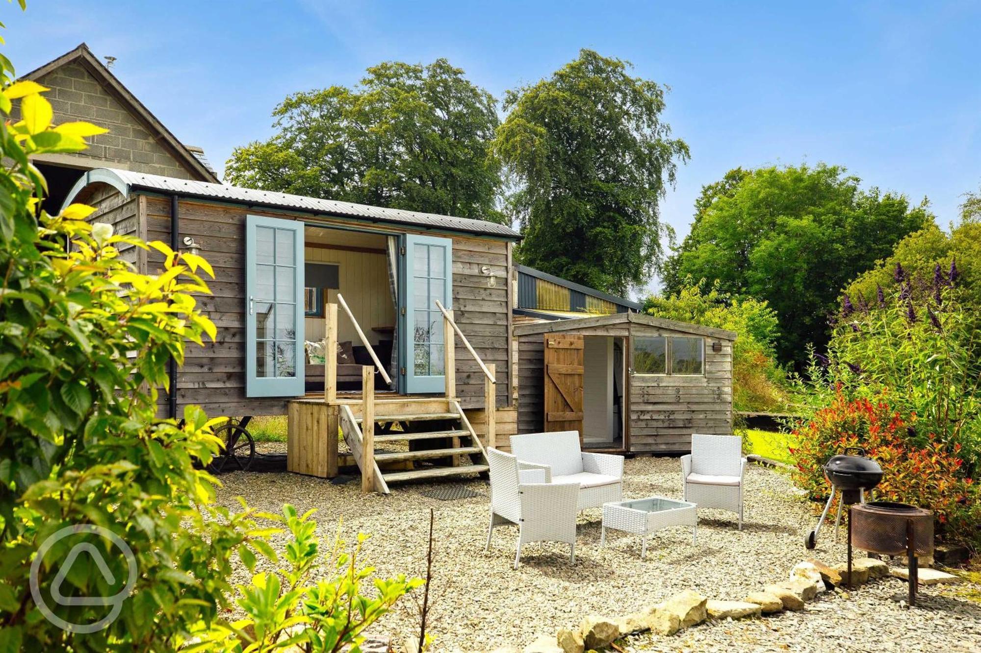 The Shepards Hut Appartement Llwyn-Dafydd Buitenkant foto